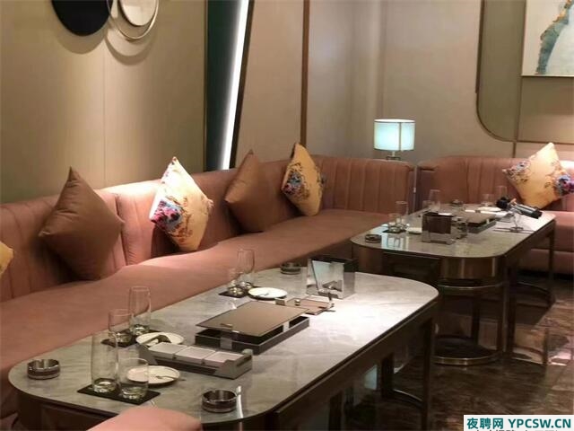 成都KTV招聘盛况-加入成都夜总会，体验专业团队的魅力